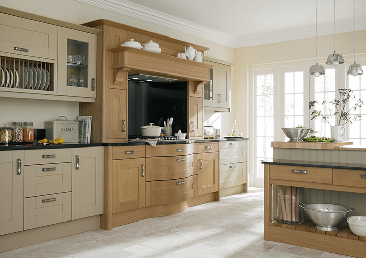 Versaille Puzzle Stone Kitchen Flooring